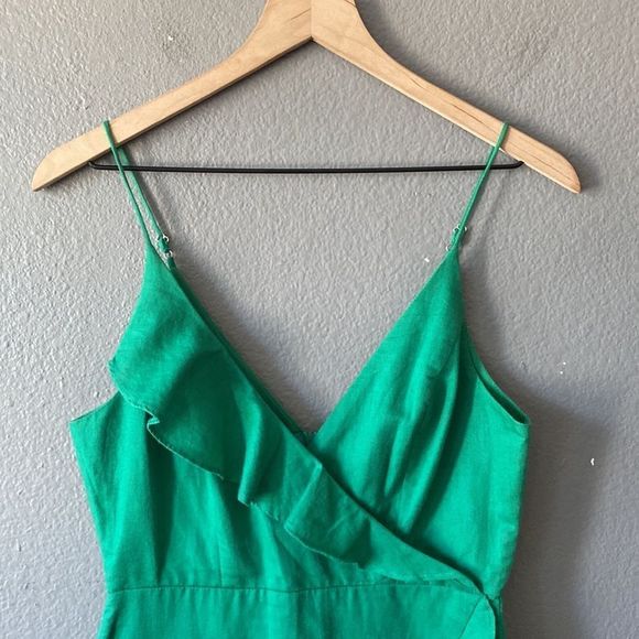 Green Ruffle Faux Wrap Dress - Picture 4 of 12